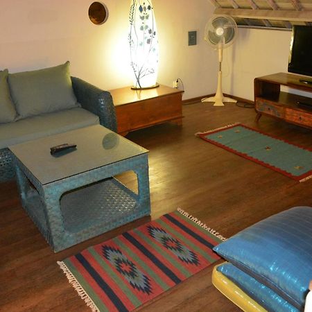 Villa Raquel 세미냑 외부 사진